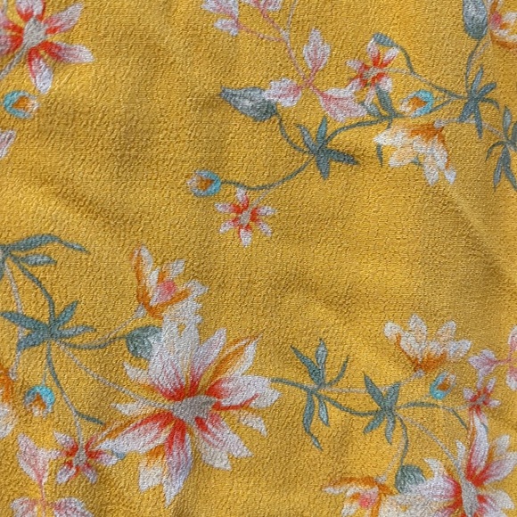 Flynn Skye touch of sky yellow flower summer dress - Picture 3 of 3